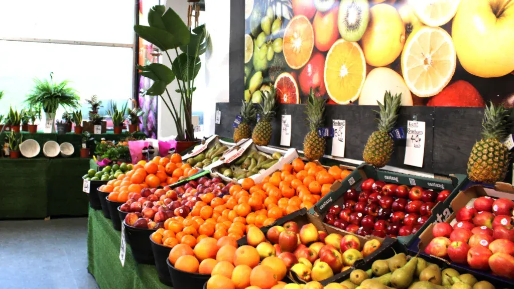 Fruit stand